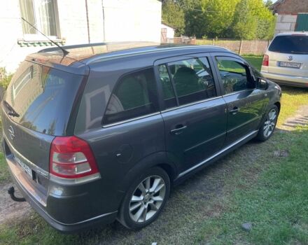 Серый Опель Зафира, объемом двигателя 1.7 л и пробегом 300 тыс. км за 6300 $, фото 3 на Automoto.ua