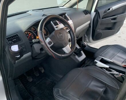 Серый Опель Зафира, объемом двигателя 1.8 л и пробегом 215 тыс. км за 6200 $, фото 5 на Automoto.ua