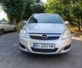 Сірий Опель Зафіра, об'ємом двигуна 2.2 л та пробігом 200 тис. км за 5721 $, фото 1 на Automoto.ua