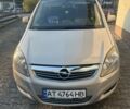 Серый Опель Зафира, объемом двигателя 1.7 л и пробегом 240 тыс. км за 6500 $, фото 1 на Automoto.ua