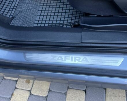 Опель Зафира 2010 в Луцке на Automoto.ua Серый Опель Зафира, объемом двигателя 1.6 л и пробегом 172 тыс. км за 7100 $, фото 22 на Automoto.ua