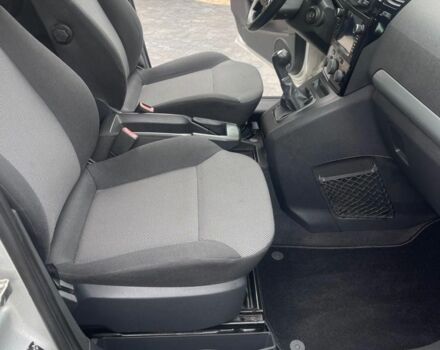 Сірий Опель Зафіра, об'ємом двигуна 1.6 л та пробігом 190 тис. км за 6800 $, фото 12 на Automoto.ua