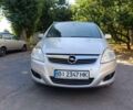 Серый Опель Зафира, объемом двигателя 2.2 л и пробегом 200 тыс. км за 6483 $, фото 1 на Automoto.ua