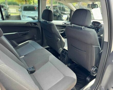 Серый Опель Зафира, объемом двигателя 1.6 л и пробегом 204 тыс. км за 7400 $, фото 15 на Automoto.ua