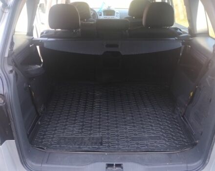 Серый Опель Зафира, объемом двигателя 1.7 л и пробегом 275 тыс. км за 0 $, фото 9 на Automoto.ua