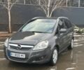 Серый Опель Зафира, объемом двигателя 1.7 л и пробегом 312 тыс. км за 7500 $, фото 1 на Automoto.ua