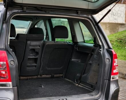 Сірий Опель Зафіра, об'ємом двигуна 1.7 л та пробігом 243 тис. км за 5400 $, фото 21 на Automoto.ua