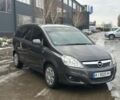 Серый Опель Зафира, объемом двигателя 1.7 л и пробегом 312 тыс. км за 7500 $, фото 2 на Automoto.ua