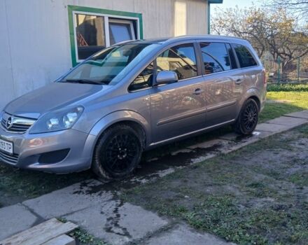 Серый Опель Зафира, объемом двигателя 1.8 л и пробегом 187 тыс. км за 7400 $, фото 3 на Automoto.ua