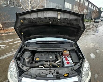 Серый Опель Зафира, объемом двигателя 1.7 л и пробегом 312 тыс. км за 7500 $, фото 23 на Automoto.ua