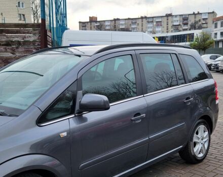Сірий Опель Зафіра, об'ємом двигуна 1.7 л та пробігом 243 тис. км за 5400 $, фото 12 на Automoto.ua