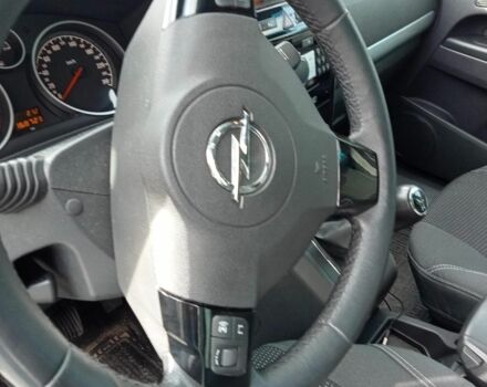 Серый Опель Зафира, объемом двигателя 1.8 л и пробегом 170 тыс. км за 7300 $, фото 10 на Automoto.ua