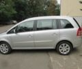 Серый Опель Зафира, объемом двигателя 1.6 л и пробегом 195 тыс. км за 7400 $, фото 1 на Automoto.ua