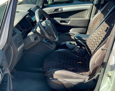 Серый Опель Зафира, объемом двигателя 1.7 л и пробегом 341 тыс. км за 5440 $, фото 16 на Automoto.ua