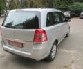 Серый Опель Зафира, объемом двигателя 1.6 л и пробегом 195 тыс. км за 7400 $, фото 4 на Automoto.ua