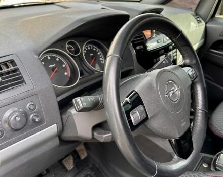 Сірий Опель Зафіра, об'ємом двигуна 1.7 л та пробігом 252 тис. км за 7950 $, фото 3 на Automoto.ua