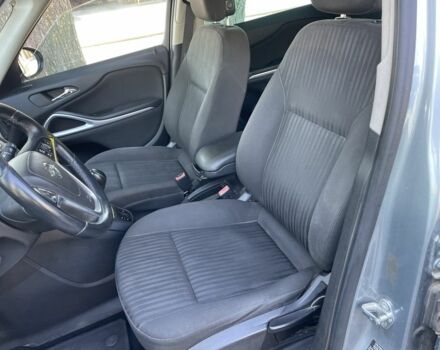 Опель Зафира 2013 в Черкассах на Automoto.ua Серый Опель Зафира, объемом двигателя 0 л и пробегом 190 тыс. км за 4300 $, фото 13 на Automoto.ua