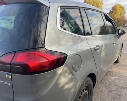 Сірий Опель Зафіра, об'ємом двигуна 1.6 л та пробігом 190 тис. км за 3500 $, фото 7 на Automoto.ua