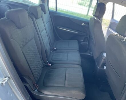 Сірий Опель Зафіра, об'ємом двигуна 1.6 л та пробігом 190 тис. км за 3500 $, фото 22 на Automoto.ua