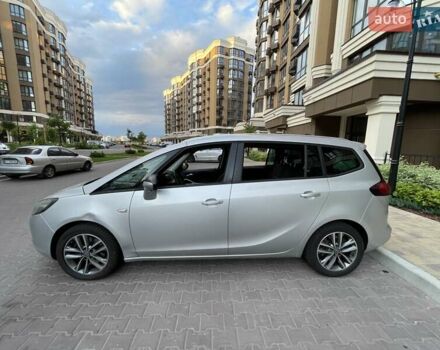 Серый Опель Зафира, объемом двигателя 2 л и пробегом 275 тыс. км за 8500 $, фото 1 на Automoto.ua