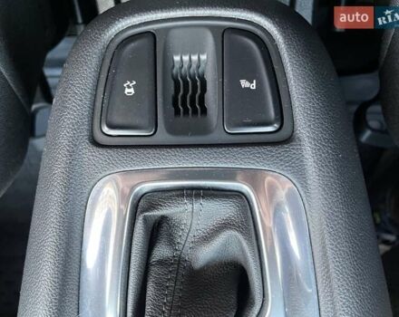 Серый Опель Зафира, объемом двигателя 2 л и пробегом 275 тыс. км за 8500 $, фото 12 на Automoto.ua