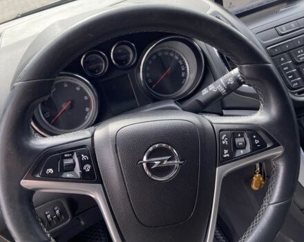 Серый Опель Зафира, объемом двигателя 1.6 л и пробегом 276 тыс. км за 10000 $, фото 12 на Automoto.ua