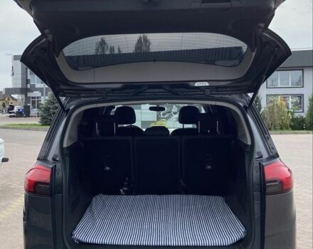 Серый Опель Зафира, объемом двигателя 1.6 л и пробегом 276 тыс. км за 10000 $, фото 6 на Automoto.ua