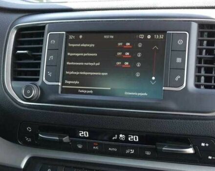 Сірий Опель Зафіра, об'ємом двигуна 2 л та пробігом 140 тис. км за 18600 $, фото 22 на Automoto.ua