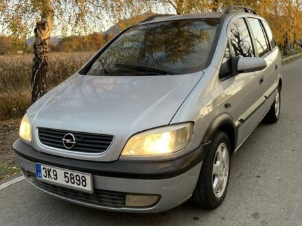 Сірий Опель Зафіра, об'ємом двигуна 2 л та пробігом 330 тис. км за 1300 $, фото 1 на Automoto.ua