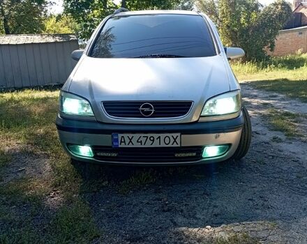Сірий Опель Зафіра, об'ємом двигуна 1.6 л та пробігом 310 тис. км за 4000 $, фото 1 на Automoto.ua