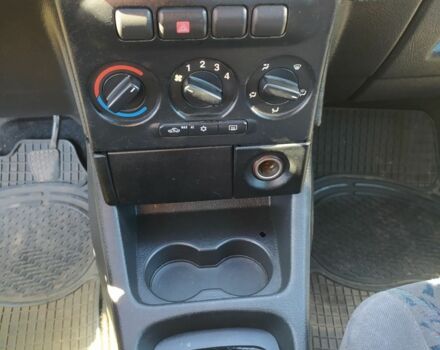 Сірий Опель Зафіра, об'ємом двигуна 2 л та пробігом 330 тис. км за 3000 $, фото 1 на Automoto.ua