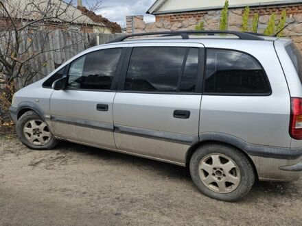 Опель Зафира 2000 в Изюме на Automoto.ua Серый Опель Зафира, объемом двигателя 2 л и пробегом 350 тыс. км за 1000 $, фото 1 на Automoto.ua