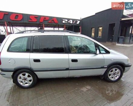Сірий Опель Зафіра, об'ємом двигуна 1.8 л та пробігом 356 тис. км за 2200 $, фото 1 на Automoto.ua