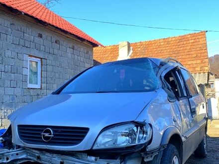 Опель Зафіра 2000 у Мукачеве на Automoto.ua Сірий Опель Зафіра, об'ємом двигуна 18 л та пробігом 300 тис. км за 1170 $, фото 1 на Automoto.ua