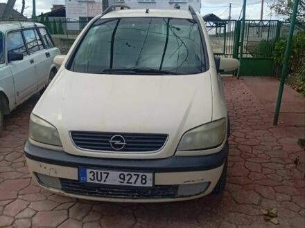 Сірий Опель Зафіра, об'ємом двигуна 0 л та пробігом 327 тис. км за 1900 $, фото 1 на Automoto.ua