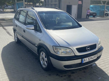 Опель Зафіра 2000 у Белой Церкве на Automoto.ua Сірий Опель Зафіра, об'ємом двигуна 2 л та пробігом 278 тис. км за 3200 $, фото 1 на Automoto.ua