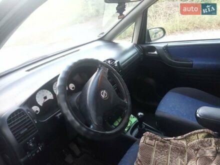 Сірий Опель Зафіра, об'ємом двигуна 1.8 л та пробігом 250 тис. км за 4300 $, фото 1 на Automoto.ua