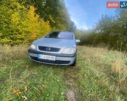 Серый Опель Зафира, объемом двигателя 2 л и пробегом 356 тыс. км за 3100 $, фото 1 на Automoto.ua