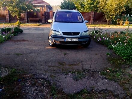 Сірий Опель Зафіра, об'ємом двигуна 1.8 л та пробігом 355 тис. км за 4700 $, фото 1 на Automoto.ua