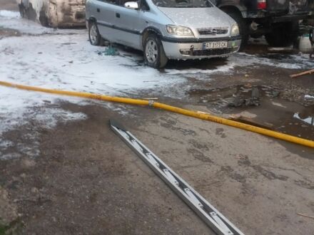 Опель Зафіра 2001 у Івано-Франківську на Automoto.ua Сірий Опель Зафіра, об'ємом двигуна 2 л та пробігом 400 тис. км за 1500 $, фото 1 на Automoto.ua