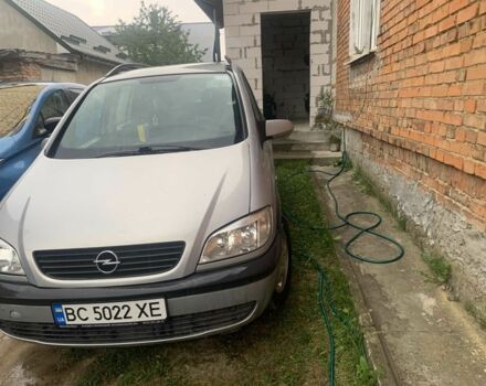Серый Опель Зафира, объемом двигателя 1.8 л и пробегом 2 тыс. км за 3508 $, фото 1 на Automoto.ua