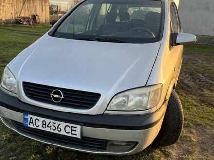 Серый Опель Зафира, объемом двигателя 2 л и пробегом 360 тыс. км за 3850 $, фото 1 на Automoto.ua