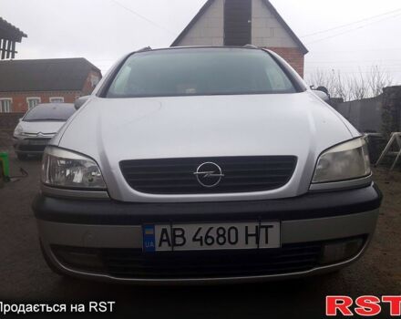 Серый Опель Зафира, объемом двигателя 2 л и пробегом 300 тыс. км за 3500 $, фото 1 на Automoto.ua