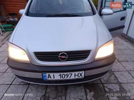 Сірий Опель Зафіра, об'ємом двигуна 1.8 л та пробігом 252 тис. км за 4700 $, фото 1 на Automoto.ua