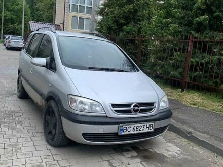 Серый Опель Зафира, объемом двигателя 1.8 л и пробегом 140 тыс. км за 3400 $, фото 1 на Automoto.ua