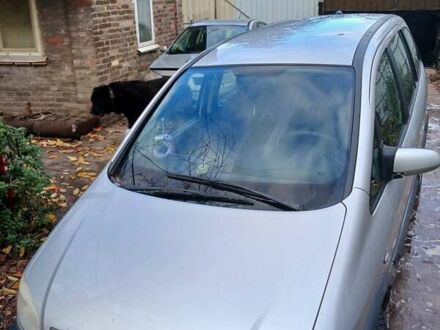 Серый Опель Зафира, объемом двигателя 2 л и пробегом 390 тыс. км за 4100 $, фото 1 на Automoto.ua