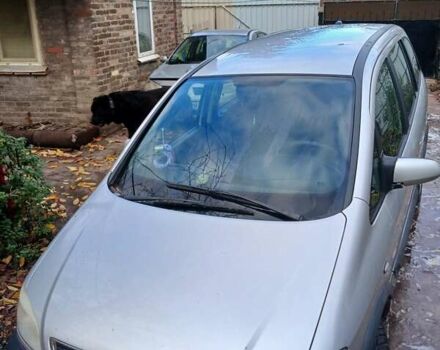 Серый Опель Зафира, объемом двигателя 2 л и пробегом 390 тыс. км за 4100 $, фото 1 на Automoto.ua