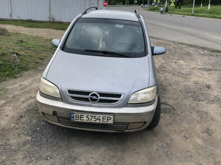 Опель Зафіра 2004 у Тростянце на Automoto.ua Сірий Опель Зафіра, об'ємом двигуна 1.96 л та пробігом 433 тис. км за 3900 $, фото 1 на Automoto.ua