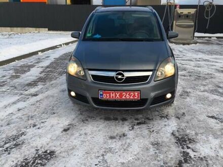 Сірий Опель Зафіра, об'ємом двигуна 1.6 л та пробігом 224 тис. км за 4700 $, фото 1 на Automoto.ua