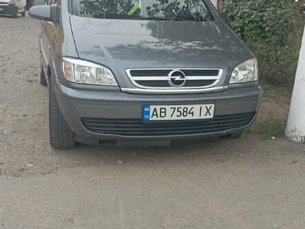 Серый Опель Зафира, объемом двигателя 1.6 л и пробегом 278 тыс. км за 4550 $, фото 1 на Automoto.ua